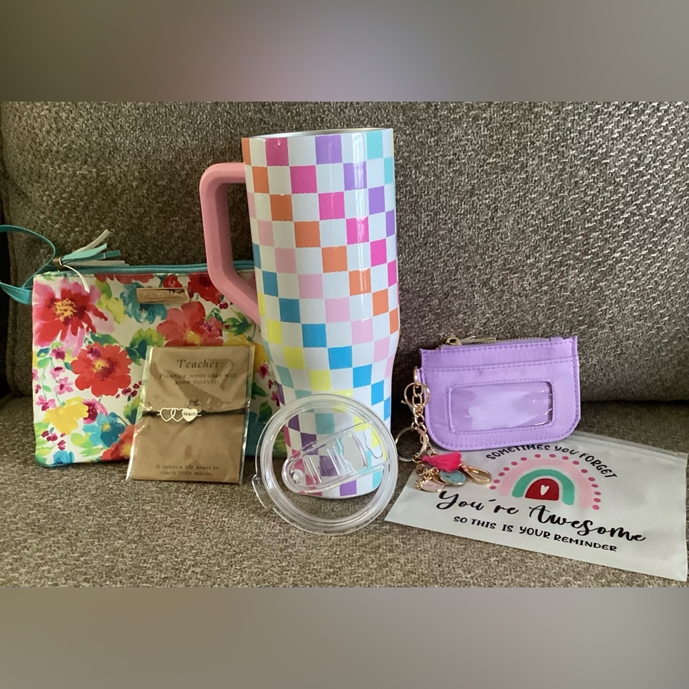 Gift Bundle: 36oz Tumbler w/Lid, teacher bracelet, cosmetic bag, cardholder